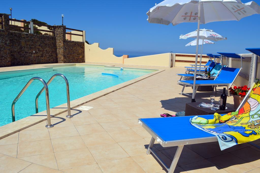 Agriturismo Finagliosu Palmadula Екстер'єр фото