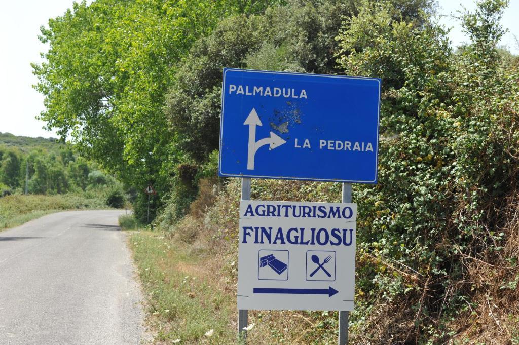 Agriturismo Finagliosu Palmadula Екстер'єр фото