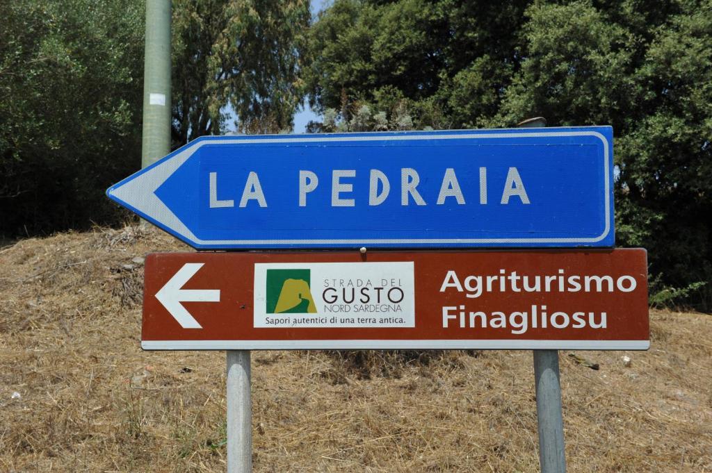 Agriturismo Finagliosu Palmadula Екстер'єр фото