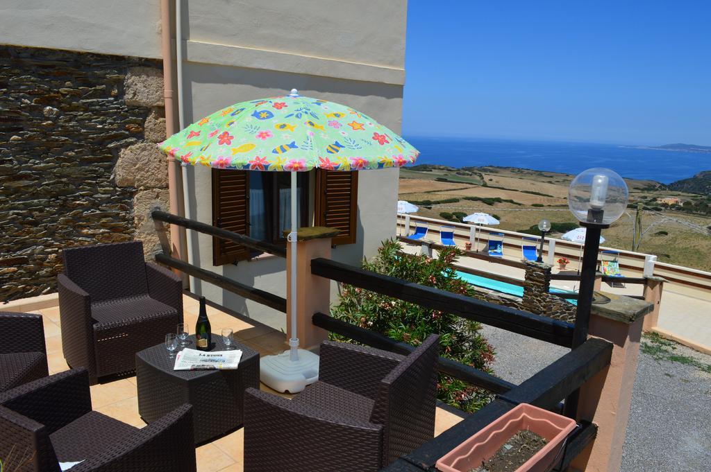 Agriturismo Finagliosu Palmadula Екстер'єр фото