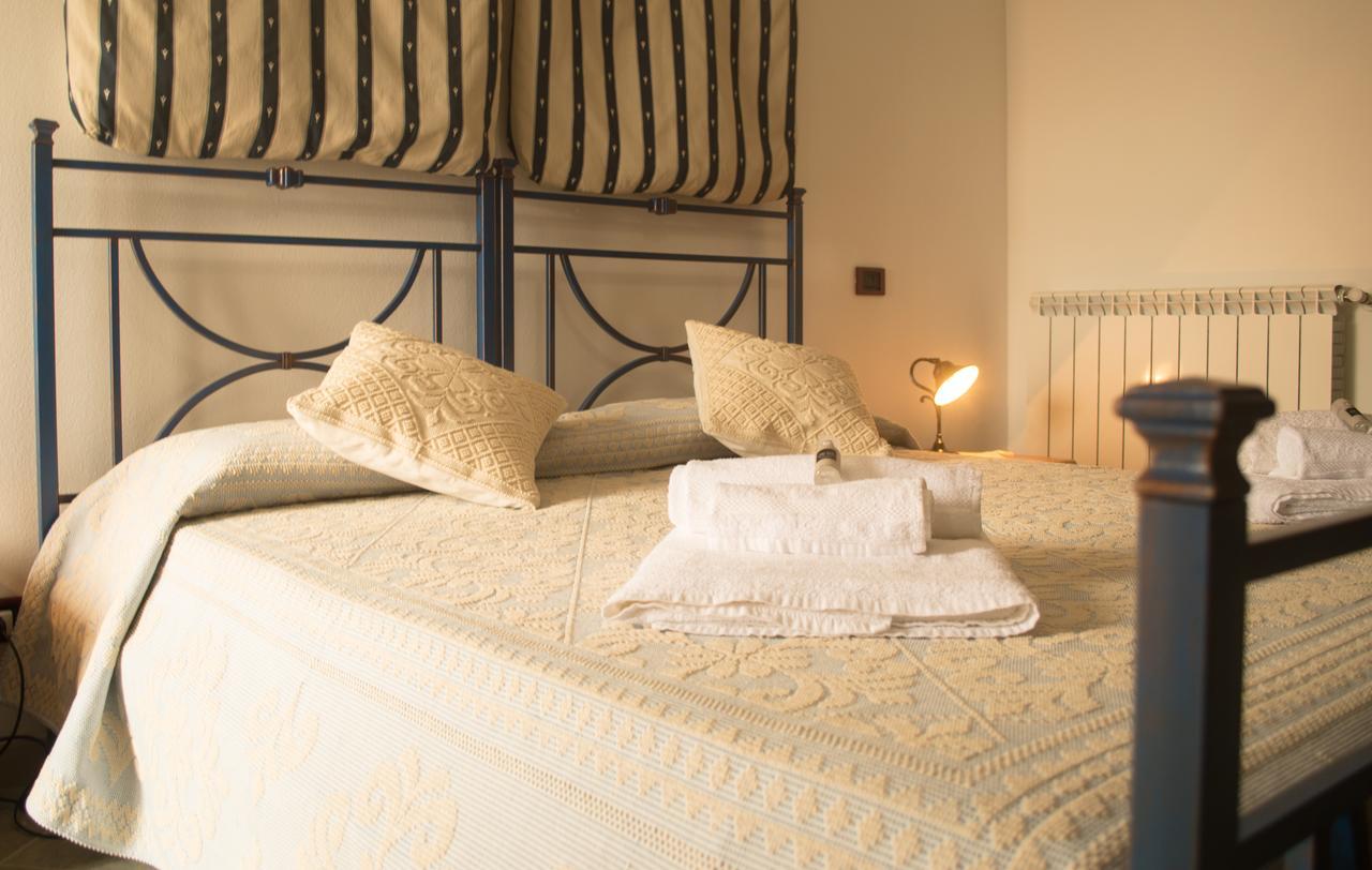Agriturismo Finagliosu Palmadula Екстер'єр фото